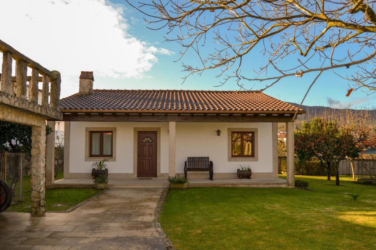 Casinha Do Eido Novo - Alojamento Local Valenca Exteriör bild